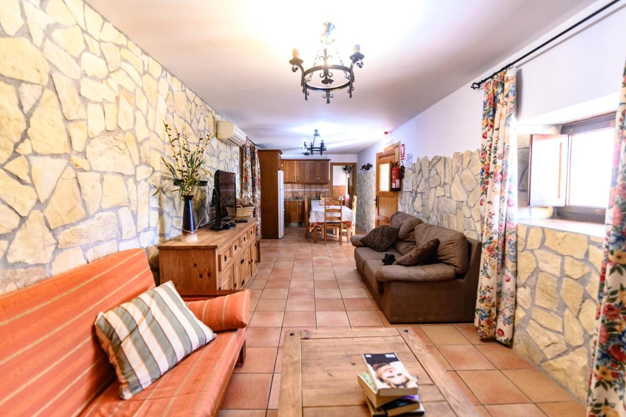 Complejo Rural Sol De Taberno Guest House Ngoại thất bức ảnh