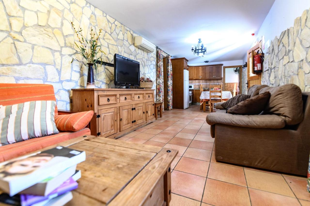Complejo Rural Sol De Taberno Guest House Ngoại thất bức ảnh