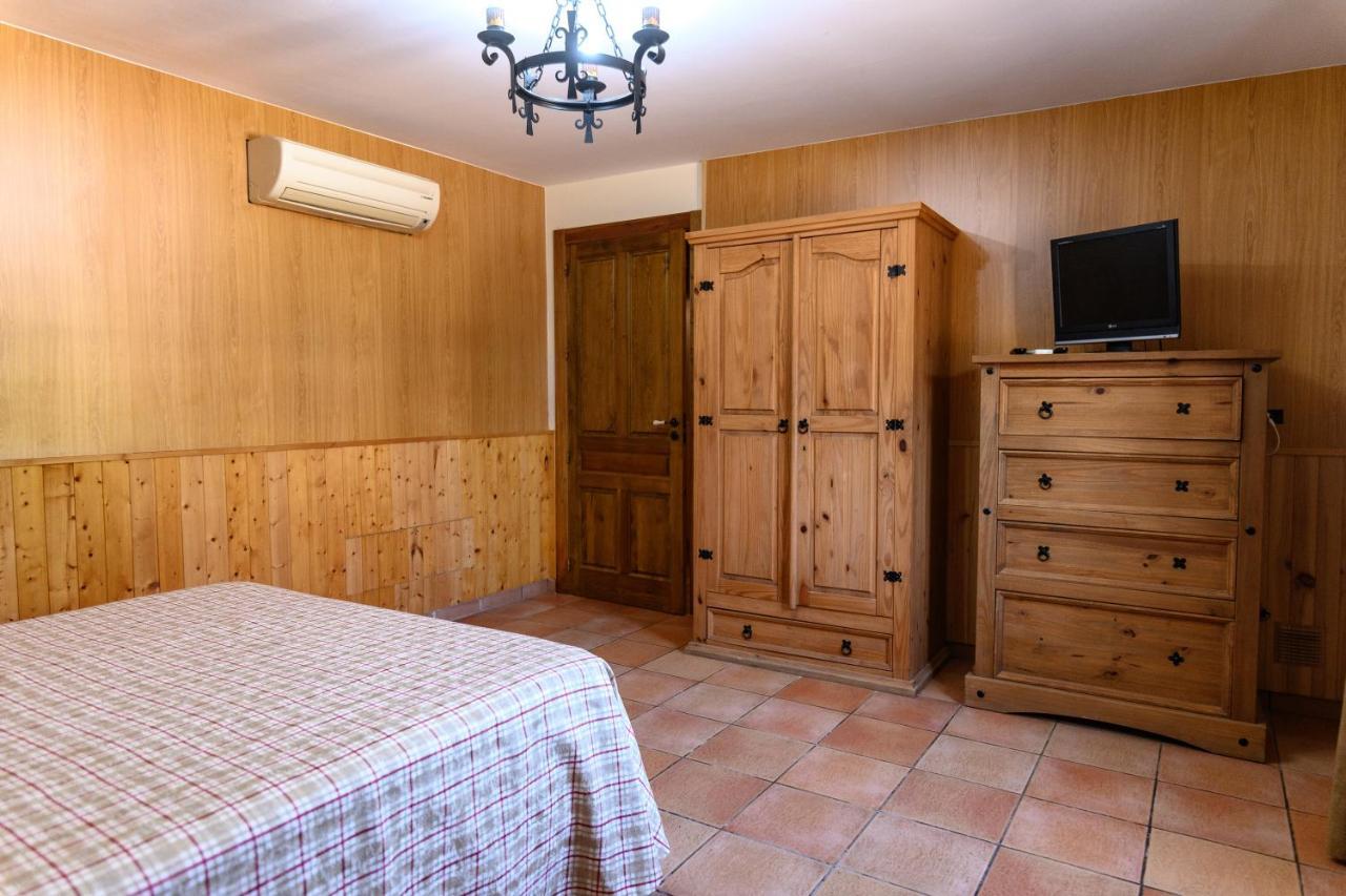 Complejo Rural Sol De Taberno Guest House Ngoại thất bức ảnh